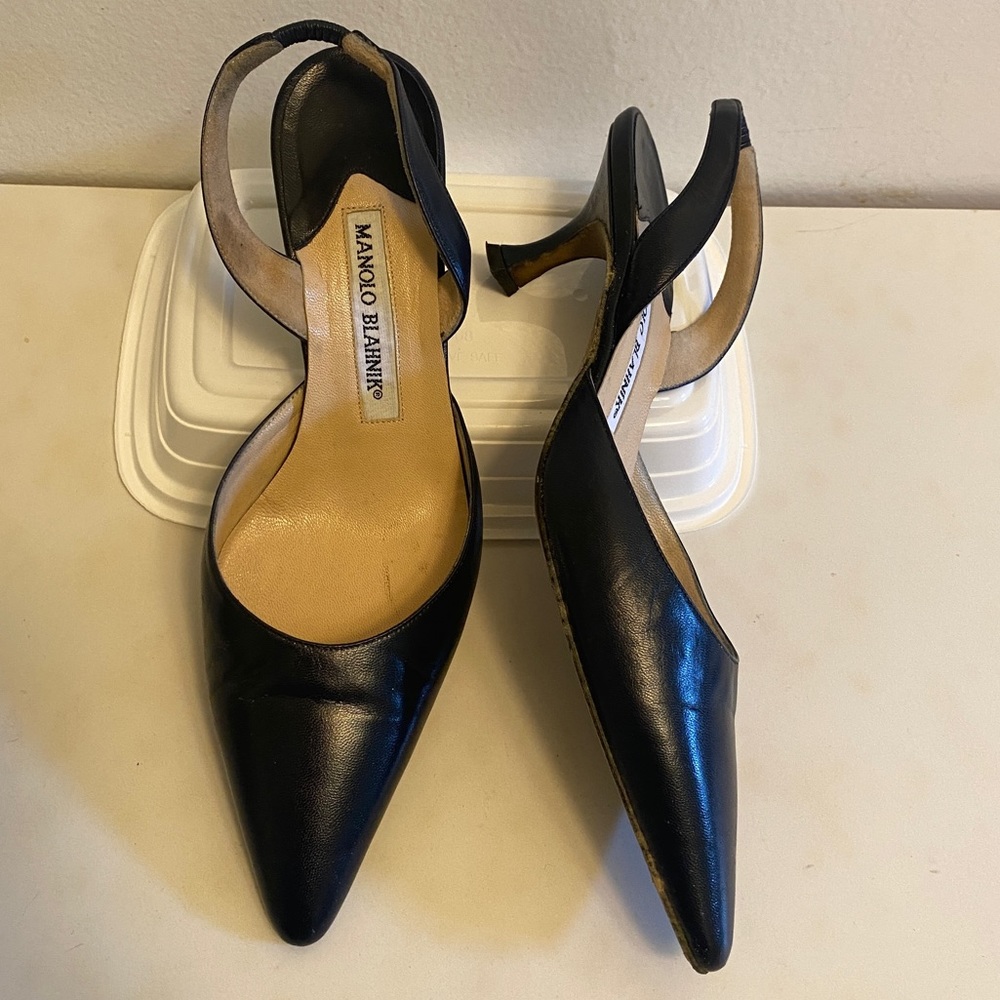 Sz 36.5 Manolo Blahnik Pumps